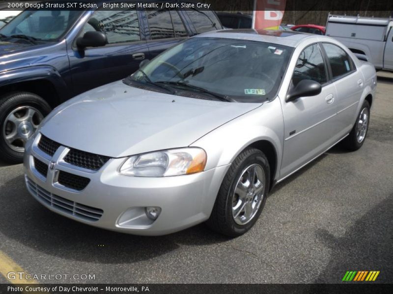Bright Silver Metallic / Dark Slate Grey 2006 Dodge Stratus SXT Sedan