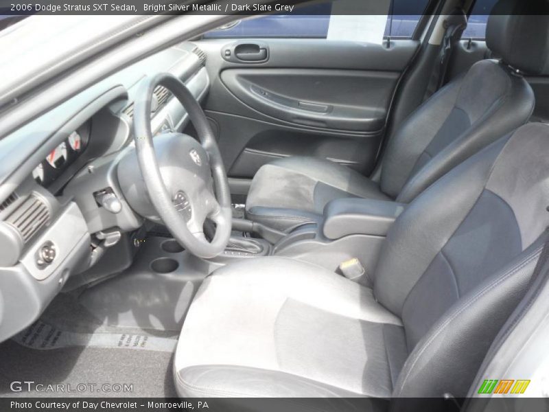 Bright Silver Metallic / Dark Slate Grey 2006 Dodge Stratus SXT Sedan