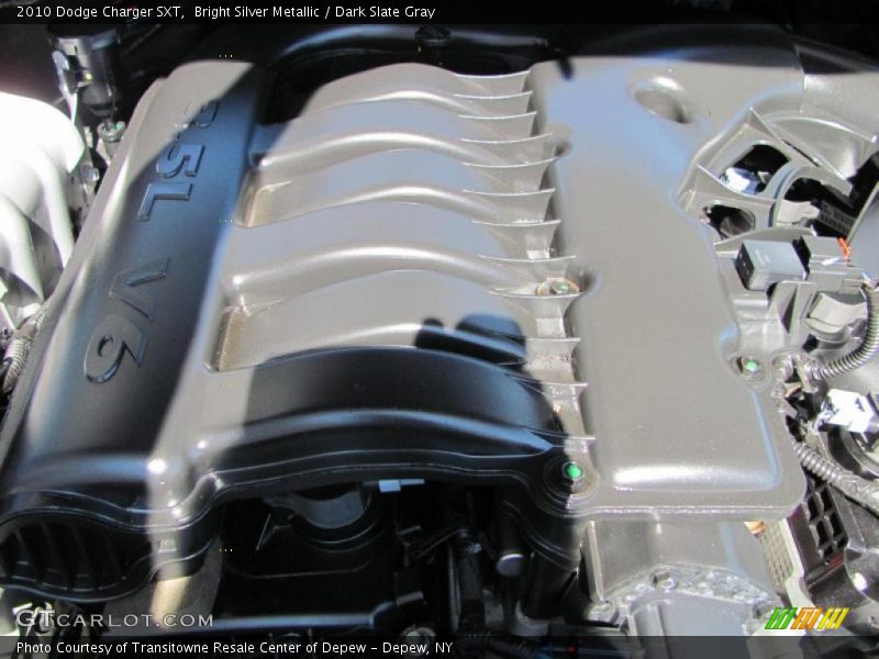 Bright Silver Metallic / Dark Slate Gray 2010 Dodge Charger SXT