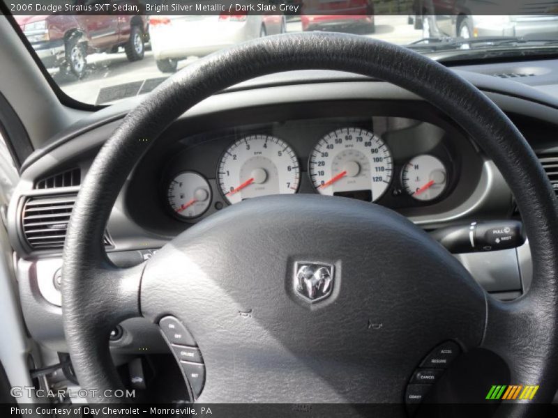 Bright Silver Metallic / Dark Slate Grey 2006 Dodge Stratus SXT Sedan