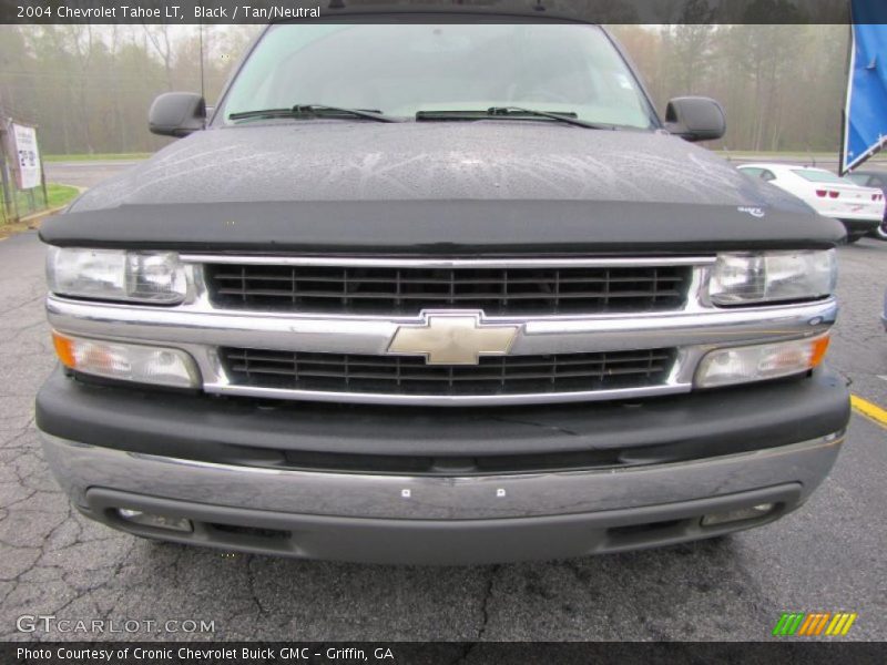 Black / Tan/Neutral 2004 Chevrolet Tahoe LT