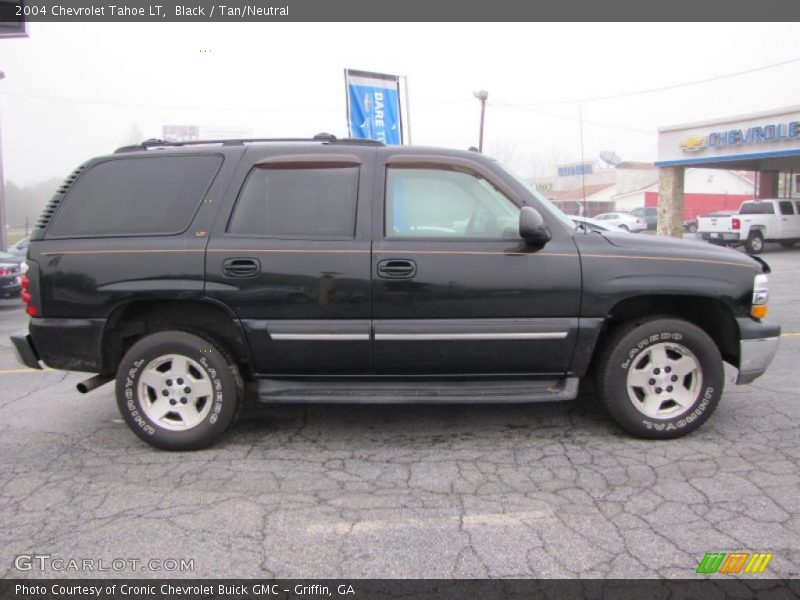 Black / Tan/Neutral 2004 Chevrolet Tahoe LT