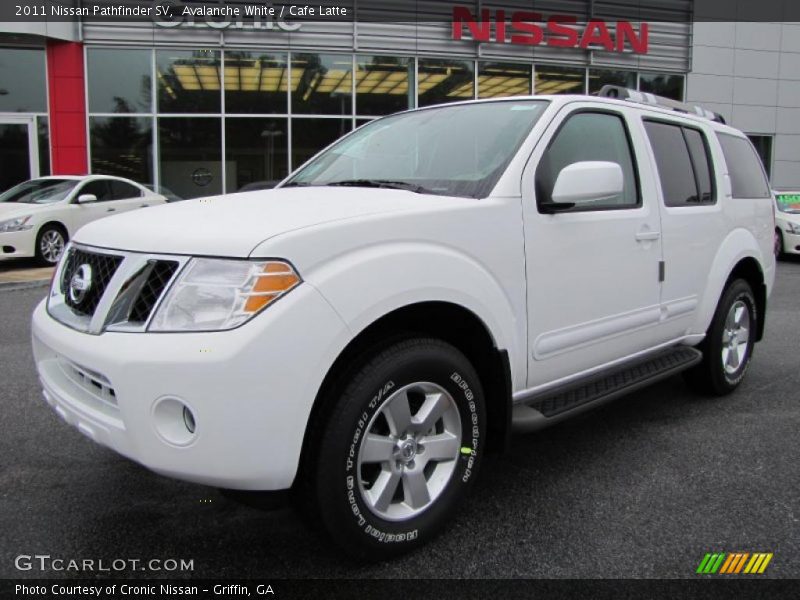 Avalanche White / Cafe Latte 2011 Nissan Pathfinder SV