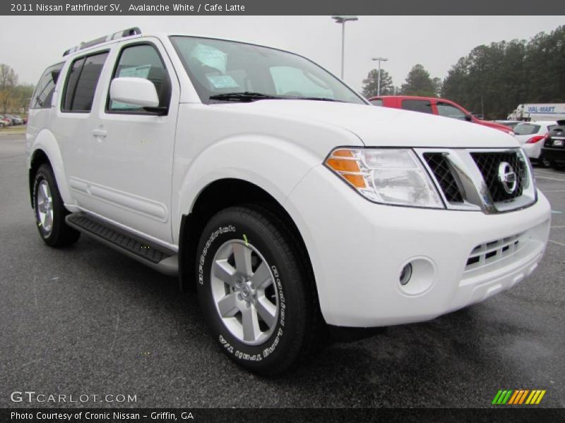 Avalanche White / Cafe Latte 2011 Nissan Pathfinder SV
