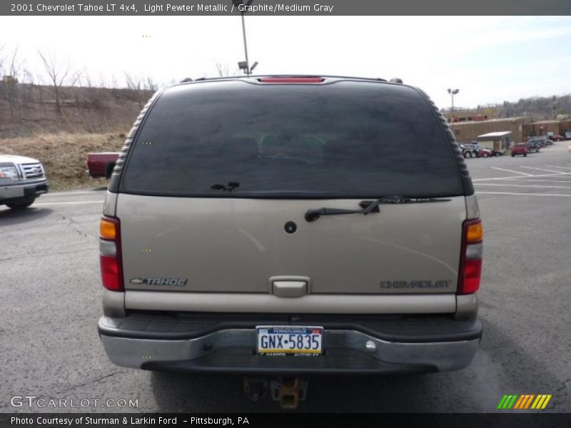 Light Pewter Metallic / Graphite/Medium Gray 2001 Chevrolet Tahoe LT 4x4