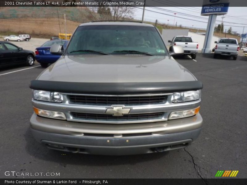 Light Pewter Metallic / Graphite/Medium Gray 2001 Chevrolet Tahoe LT 4x4