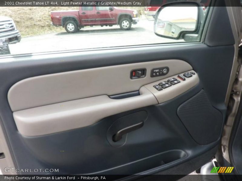 Light Pewter Metallic / Graphite/Medium Gray 2001 Chevrolet Tahoe LT 4x4