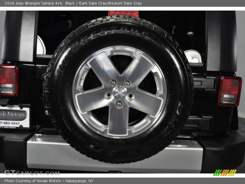  2009 Wrangler Sahara 4x4 Wheel