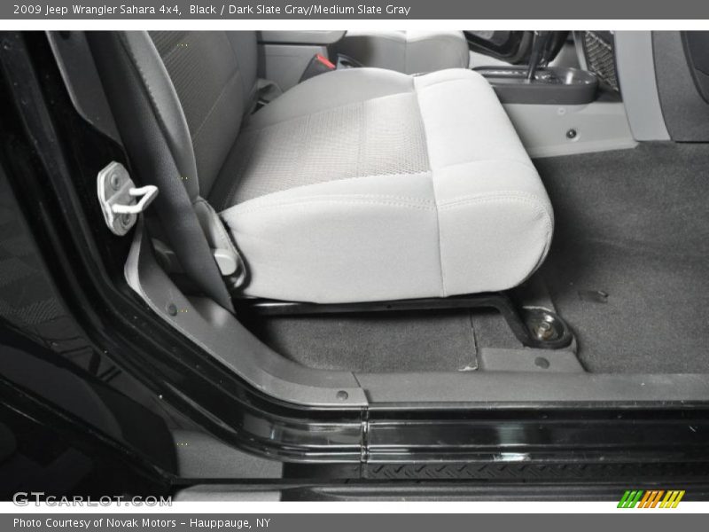 Black / Dark Slate Gray/Medium Slate Gray 2009 Jeep Wrangler Sahara 4x4