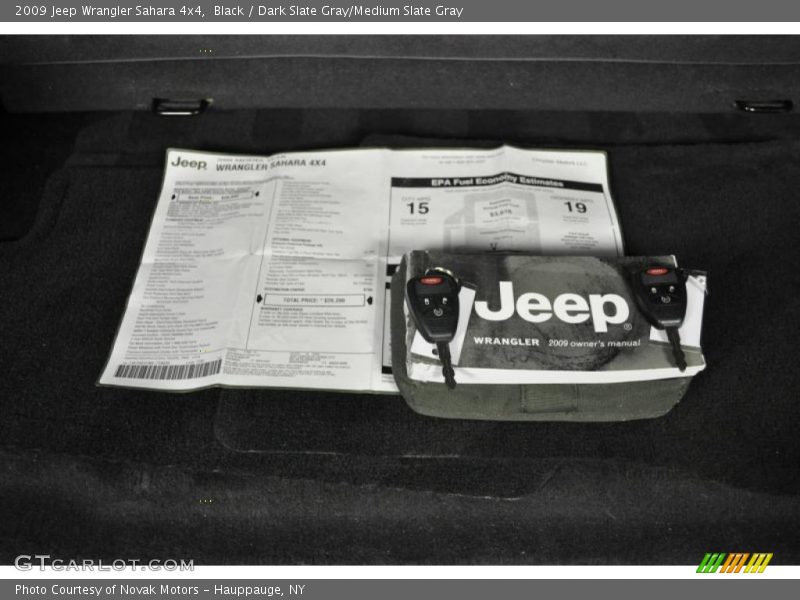 Black / Dark Slate Gray/Medium Slate Gray 2009 Jeep Wrangler Sahara 4x4
