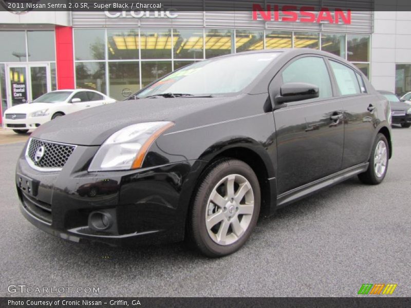 Super Black / Charcoal 2011 Nissan Sentra 2.0 SR