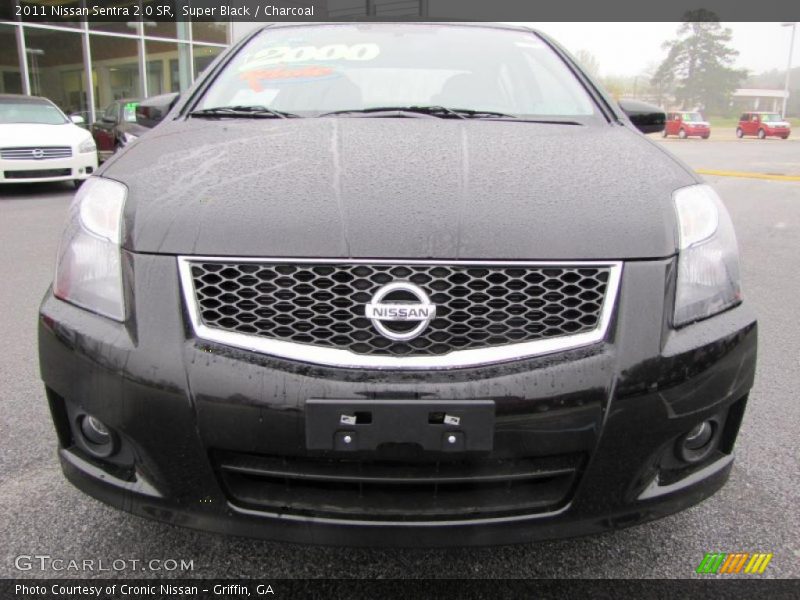 Super Black / Charcoal 2011 Nissan Sentra 2.0 SR