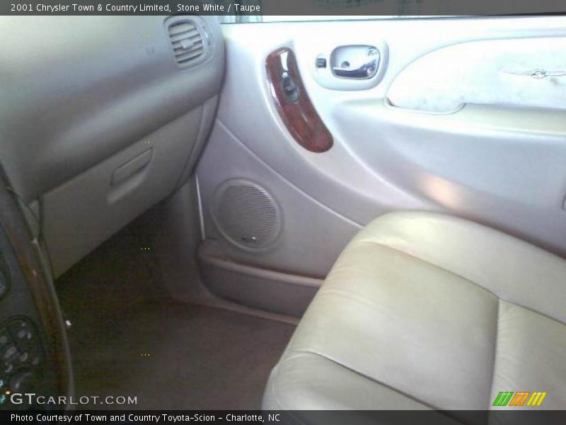 Stone White / Taupe 2001 Chrysler Town & Country Limited