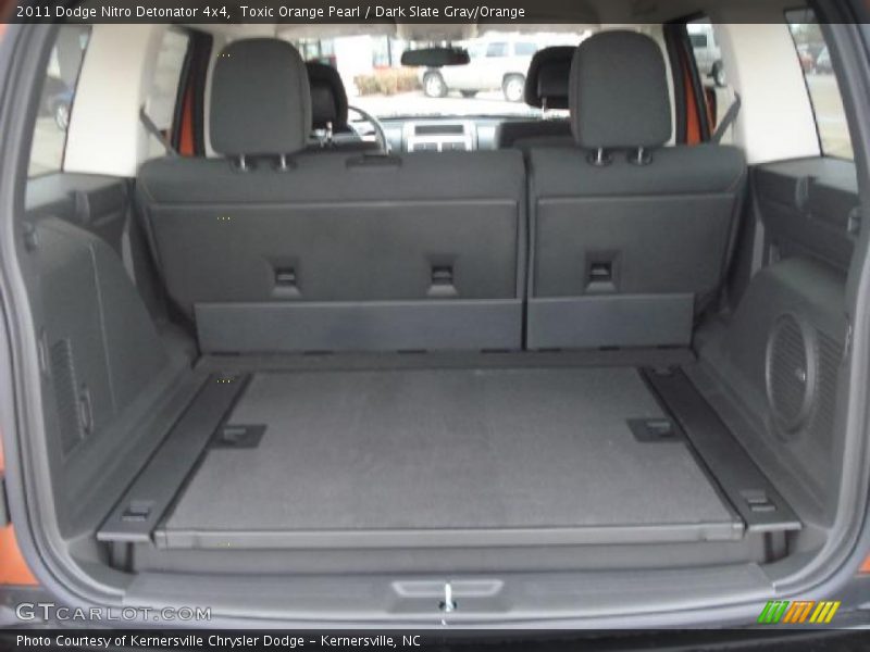  2011 Nitro Detonator 4x4 Trunk