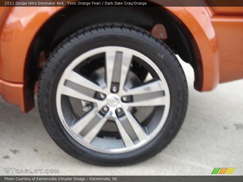 Toxic Orange Pearl / Dark Slate Gray/Orange 2011 Dodge Nitro Detonator 4x4