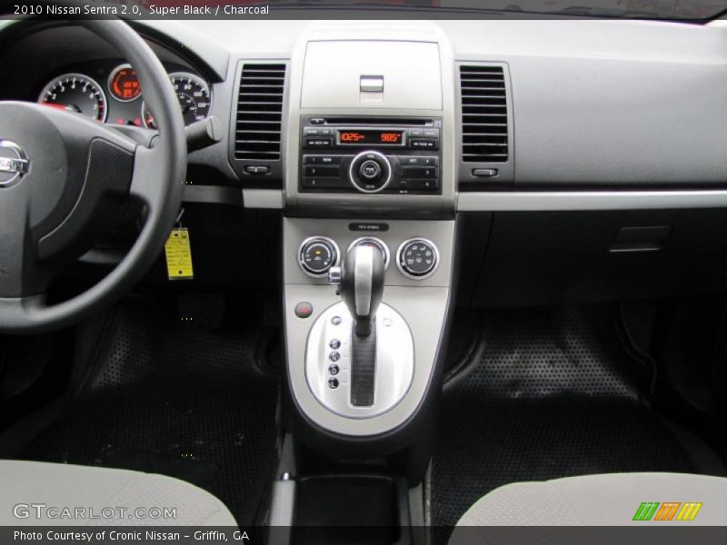 Dashboard of 2010 Sentra 2.0