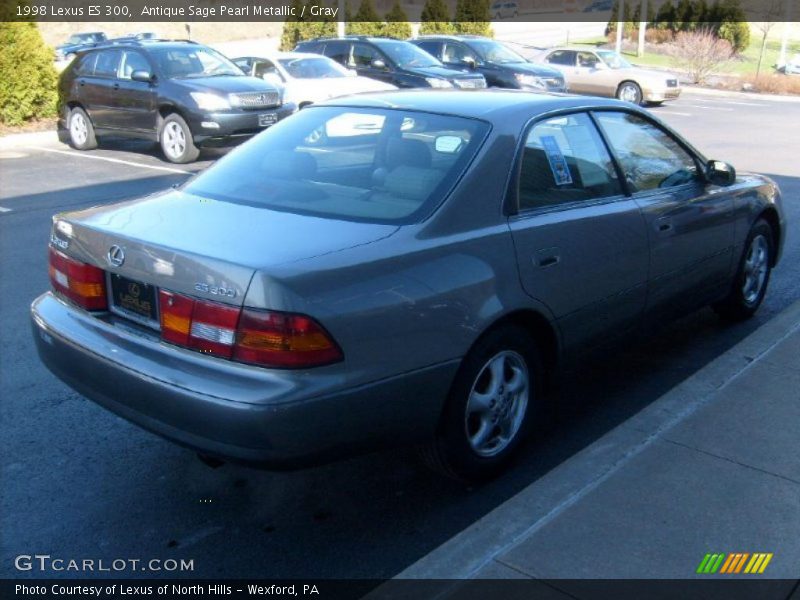 Antique Sage Pearl Metallic / Gray 1998 Lexus ES 300