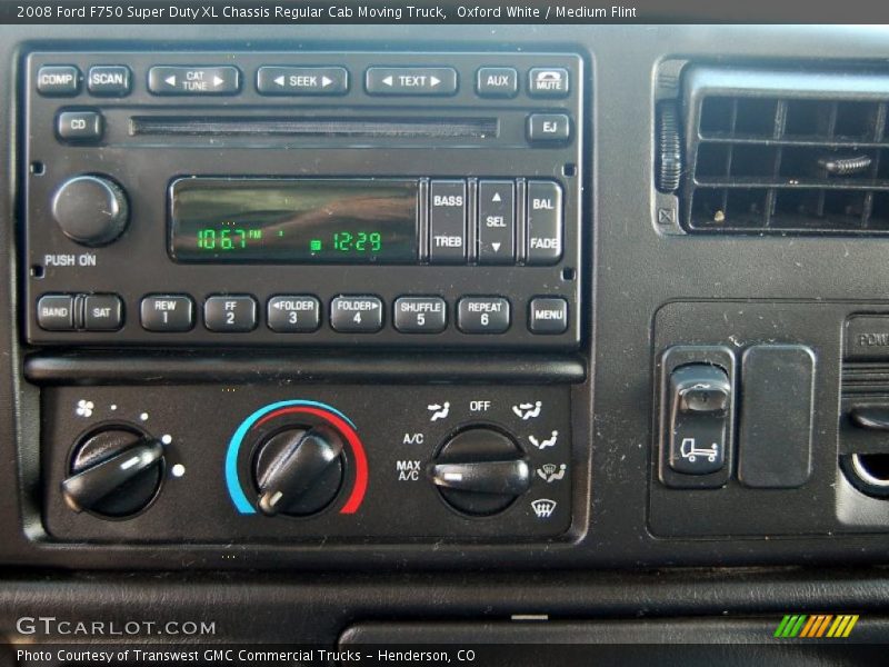 Oxford White / Medium Flint 2008 Ford F750 Super Duty XL Chassis Regular Cab Moving Truck