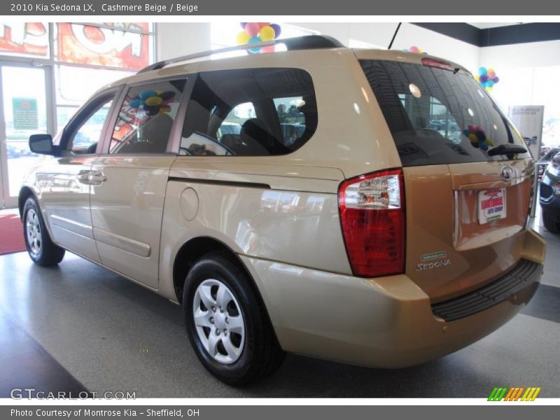 Cashmere Beige / Beige 2010 Kia Sedona LX