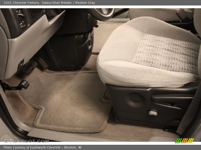 Galaxy Silver Metallic / Medium Gray 2002 Chevrolet Venture