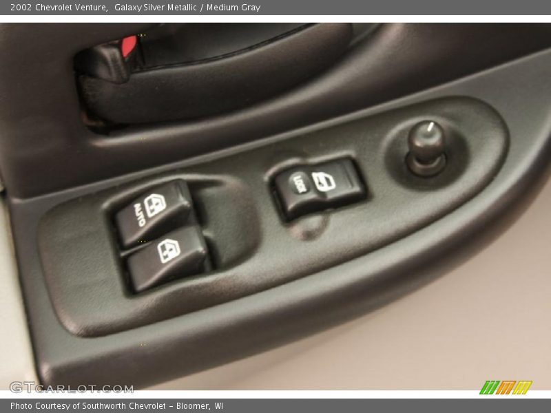 Galaxy Silver Metallic / Medium Gray 2002 Chevrolet Venture