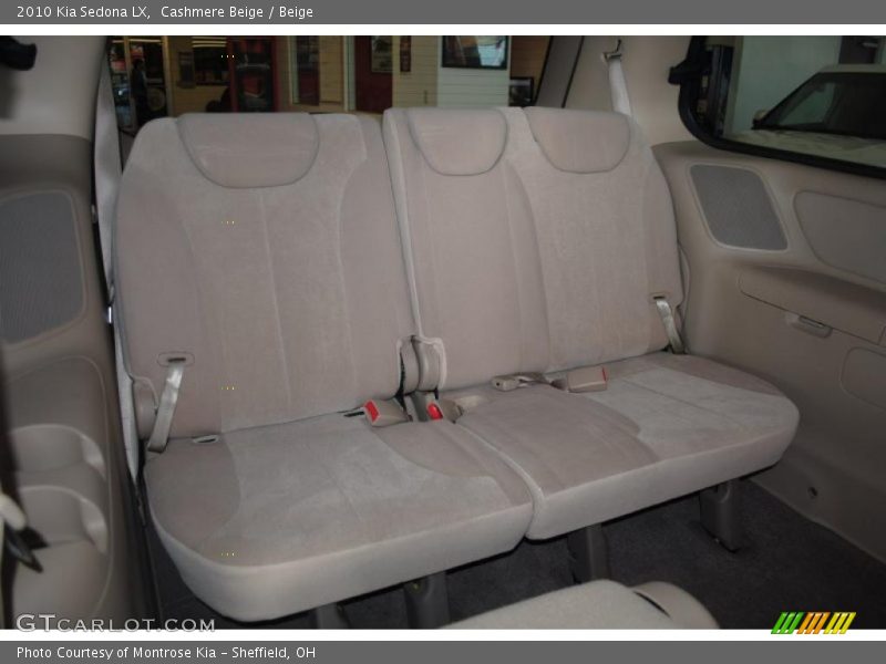 Cashmere Beige / Beige 2010 Kia Sedona LX