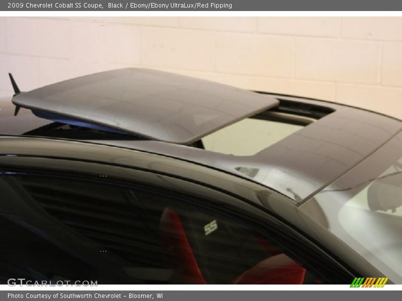 Black / Ebony/Ebony UltraLux/Red Pipping 2009 Chevrolet Cobalt SS Coupe