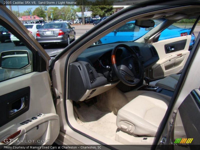 Sand Storm / Light Neutral 2005 Cadillac SRX V8