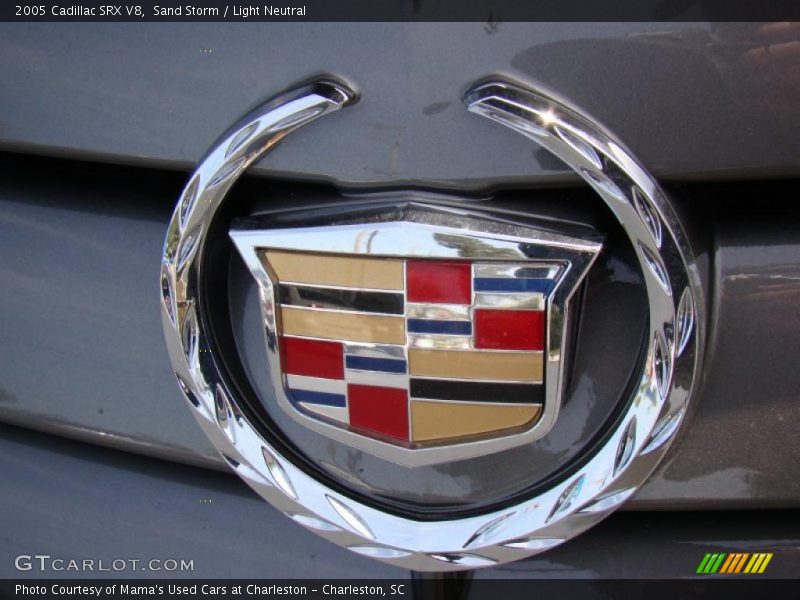 Sand Storm / Light Neutral 2005 Cadillac SRX V8