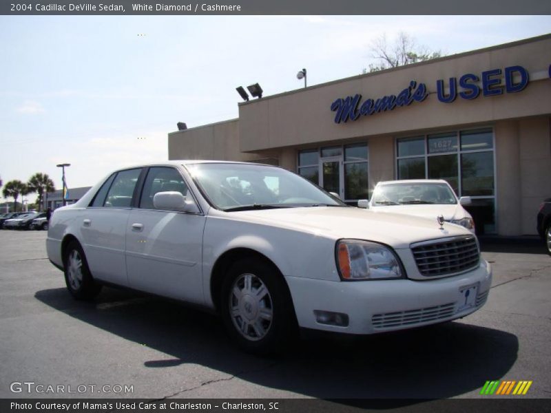 White Diamond / Cashmere 2004 Cadillac DeVille Sedan