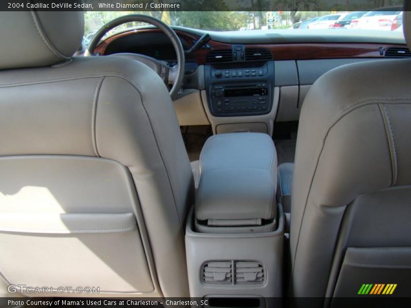 White Diamond / Cashmere 2004 Cadillac DeVille Sedan