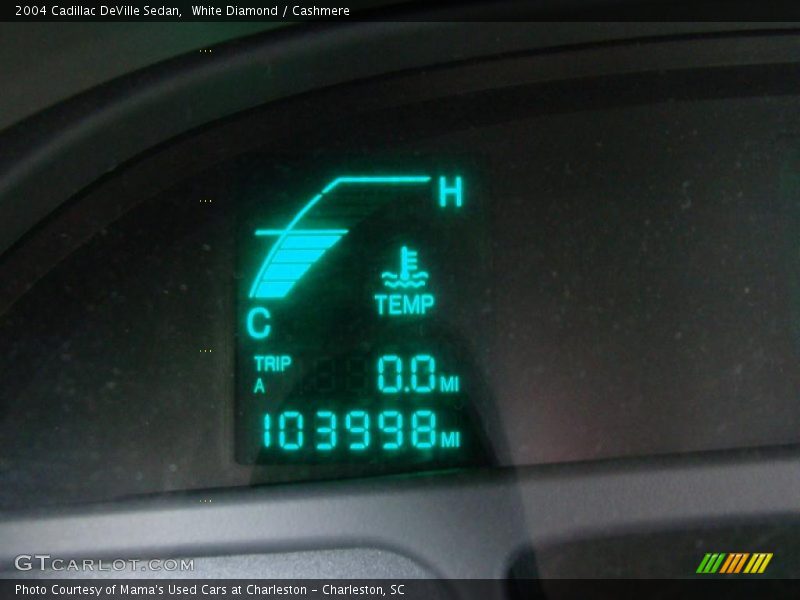 White Diamond / Cashmere 2004 Cadillac DeVille Sedan