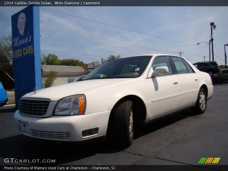 White Diamond / Cashmere 2004 Cadillac DeVille Sedan