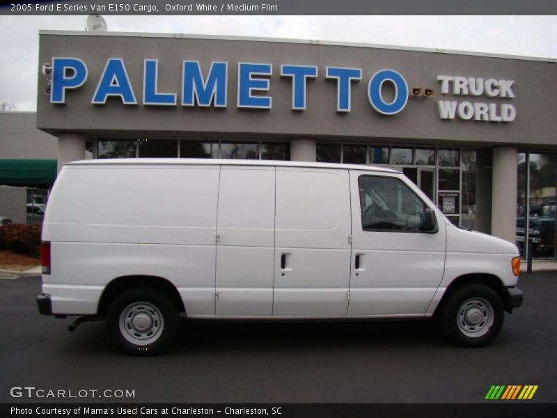 Oxford White / Medium Flint 2005 Ford E Series Van E150 Cargo