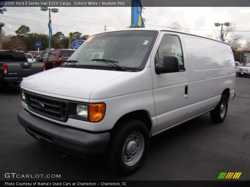 Oxford White / Medium Flint 2005 Ford E Series Van E150 Cargo