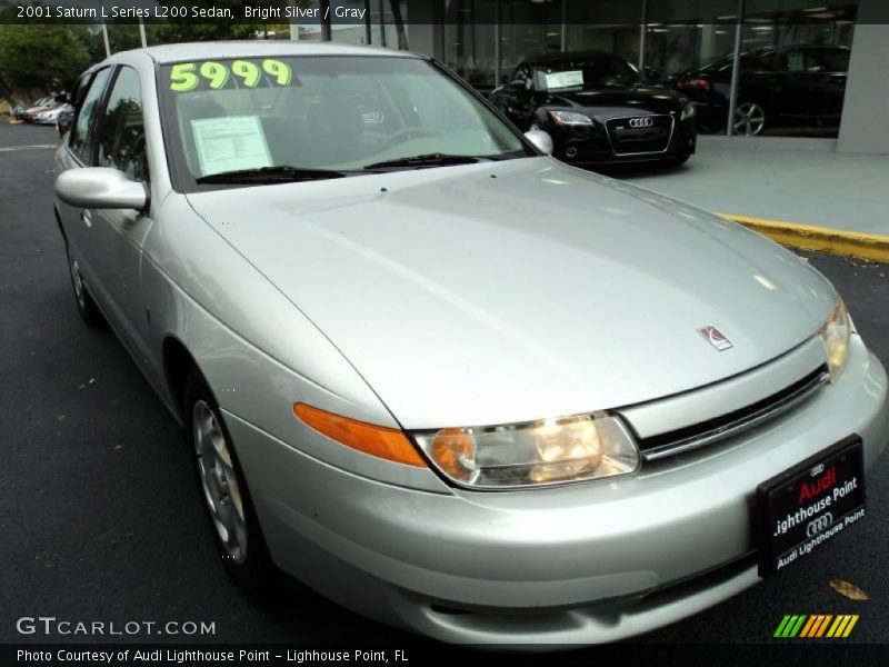 Bright Silver / Gray 2001 Saturn L Series L200 Sedan