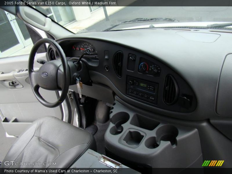 Oxford White / Medium Flint 2005 Ford E Series Van E150 Cargo