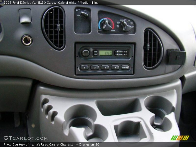 Oxford White / Medium Flint 2005 Ford E Series Van E150 Cargo