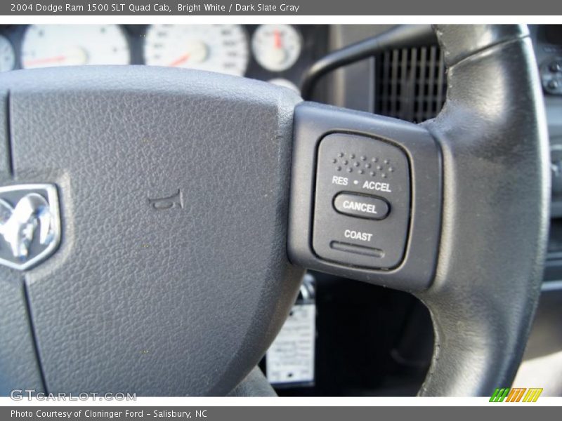 Bright White / Dark Slate Gray 2004 Dodge Ram 1500 SLT Quad Cab