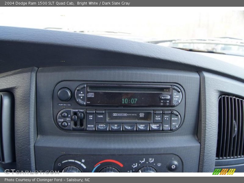 Bright White / Dark Slate Gray 2004 Dodge Ram 1500 SLT Quad Cab