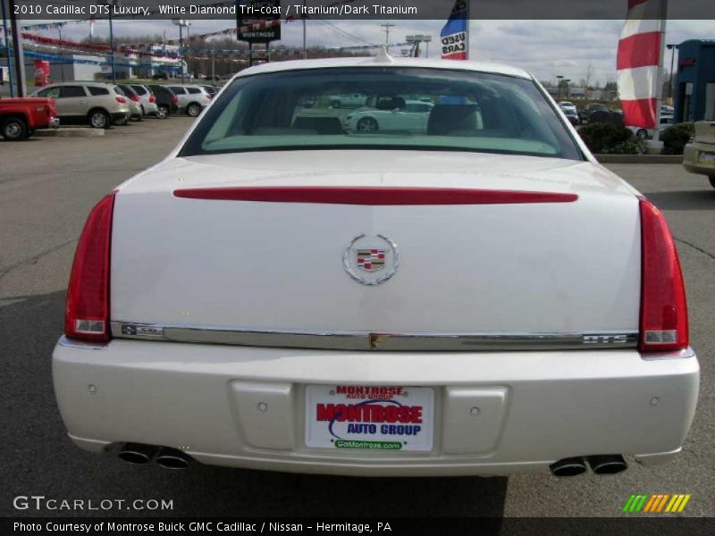 White Diamond Tri-coat / Titanium/Dark Titanium 2010 Cadillac DTS Luxury