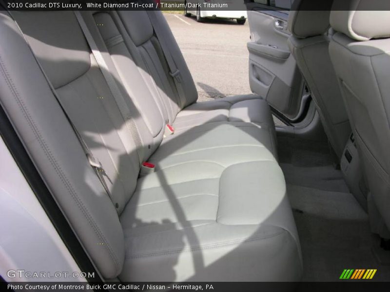 White Diamond Tri-coat / Titanium/Dark Titanium 2010 Cadillac DTS Luxury