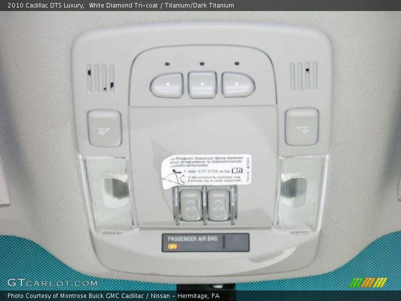 White Diamond Tri-coat / Titanium/Dark Titanium 2010 Cadillac DTS Luxury