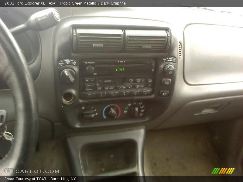 Tropic Green Metallic / Dark Graphite 2001 Ford Explorer XLT 4x4