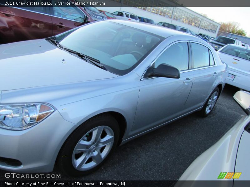 Silver Ice Metallic / Titanium 2011 Chevrolet Malibu LS