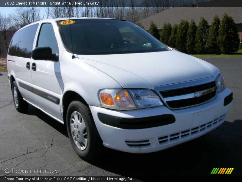 Bright White / Medium Gray 2002 Chevrolet Venture