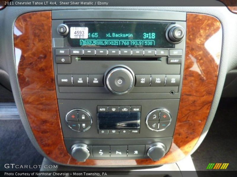 Sheer Silver Metallic / Ebony 2011 Chevrolet Tahoe LT 4x4