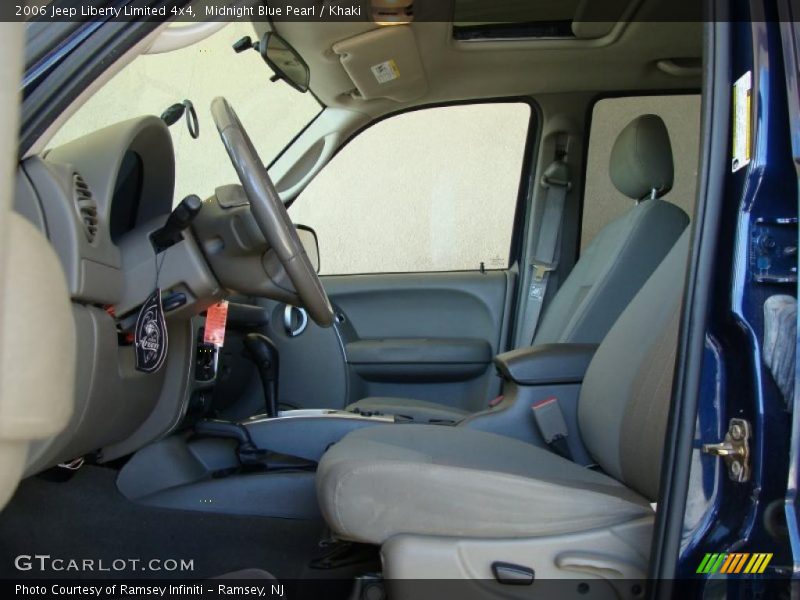 Midnight Blue Pearl / Khaki 2006 Jeep Liberty Limited 4x4