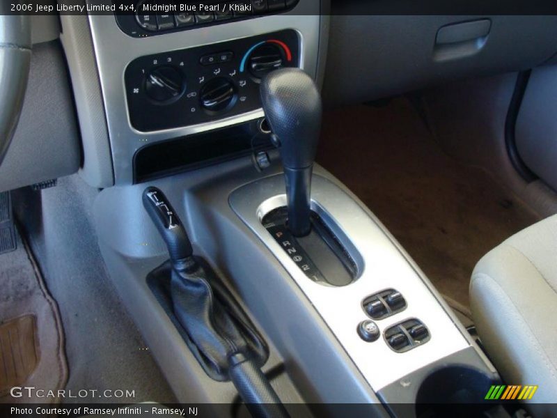 Midnight Blue Pearl / Khaki 2006 Jeep Liberty Limited 4x4
