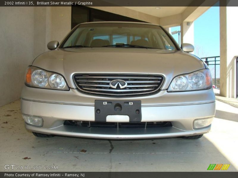 Brilliant Silver Metallic / Graphite 2002 Infiniti I 35